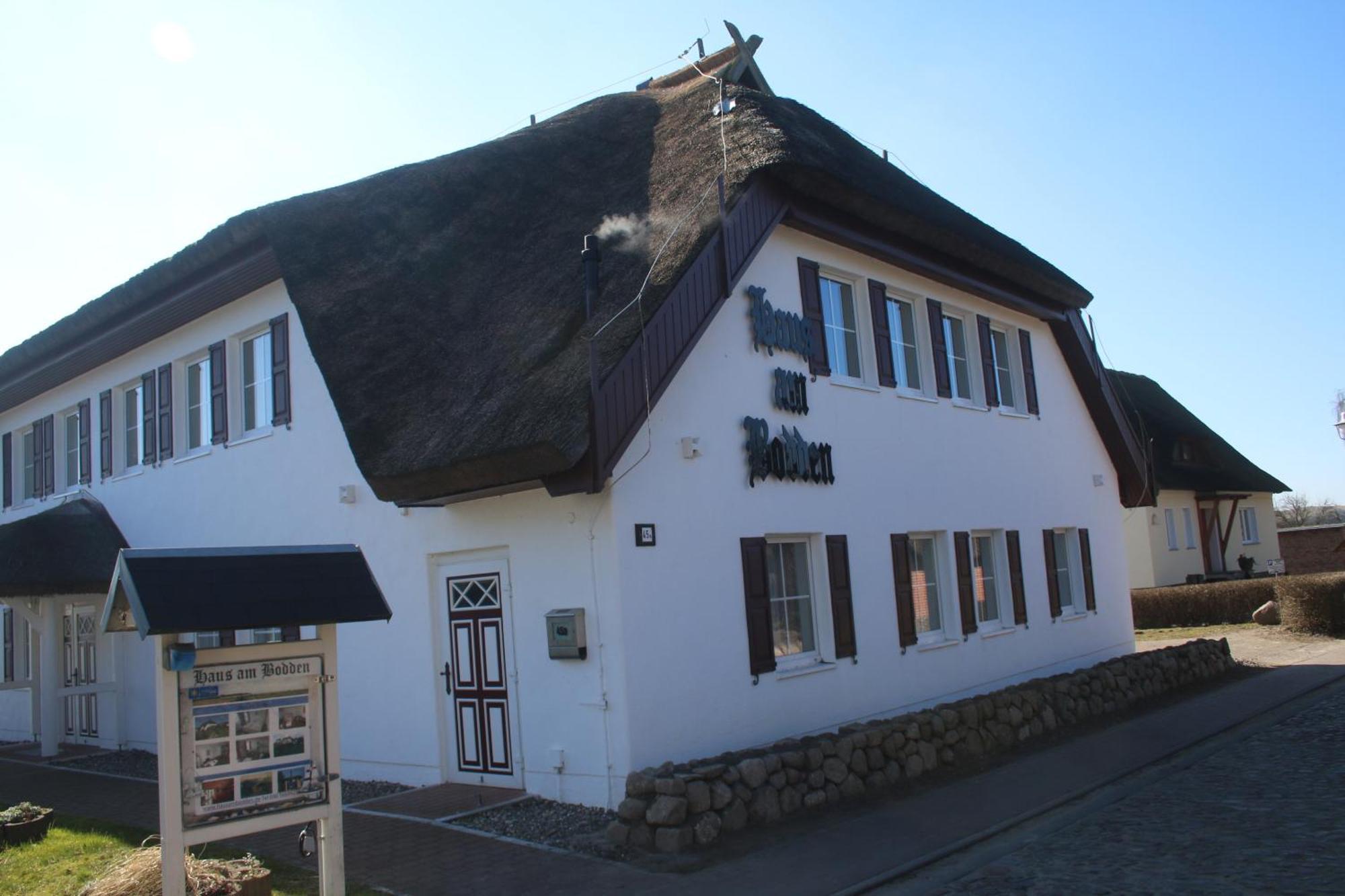Haus Am Bodden Apartment Groß Zicker Екстериор снимка