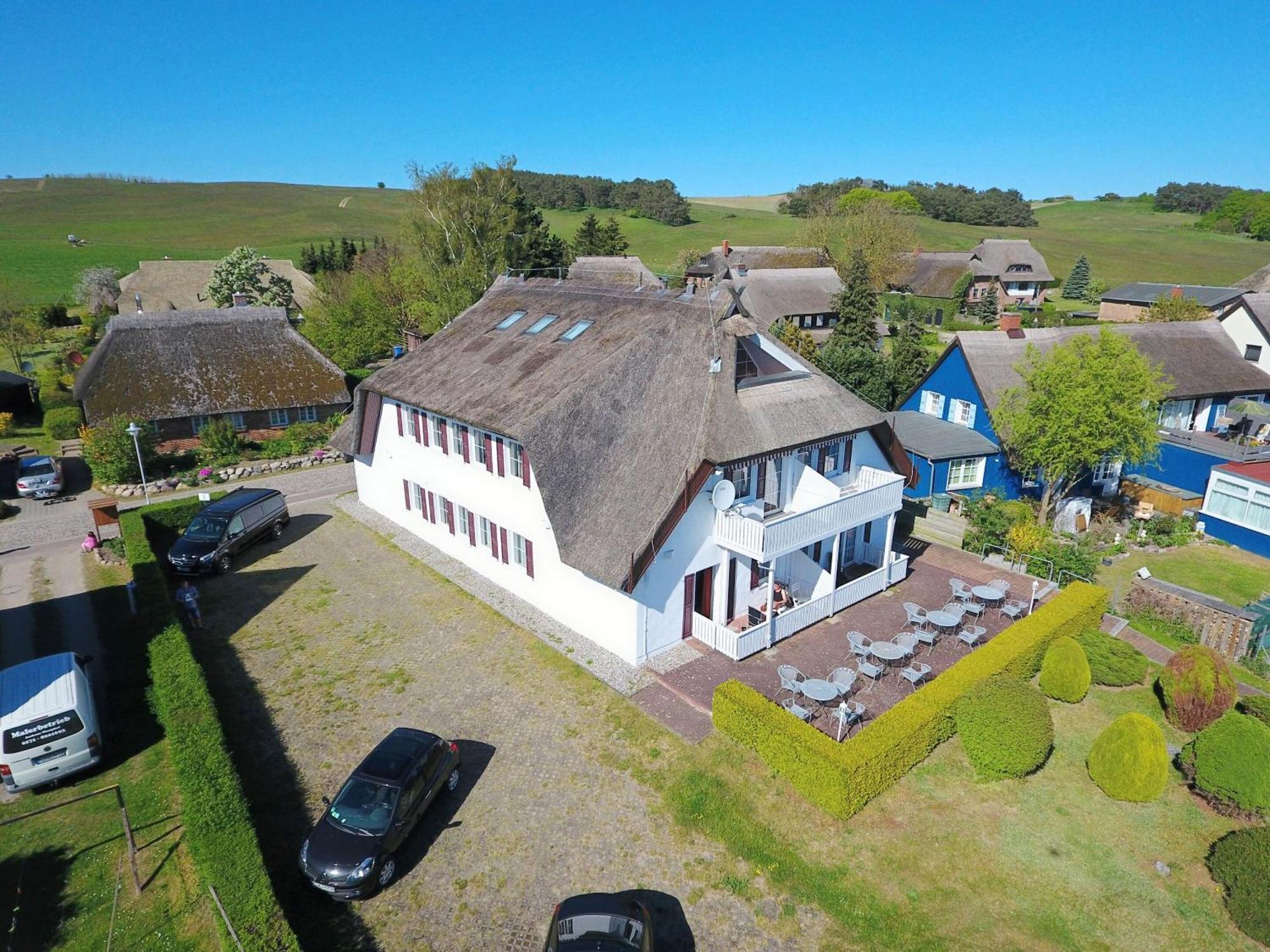 Haus Am Bodden Apartment Groß Zicker Екстериор снимка